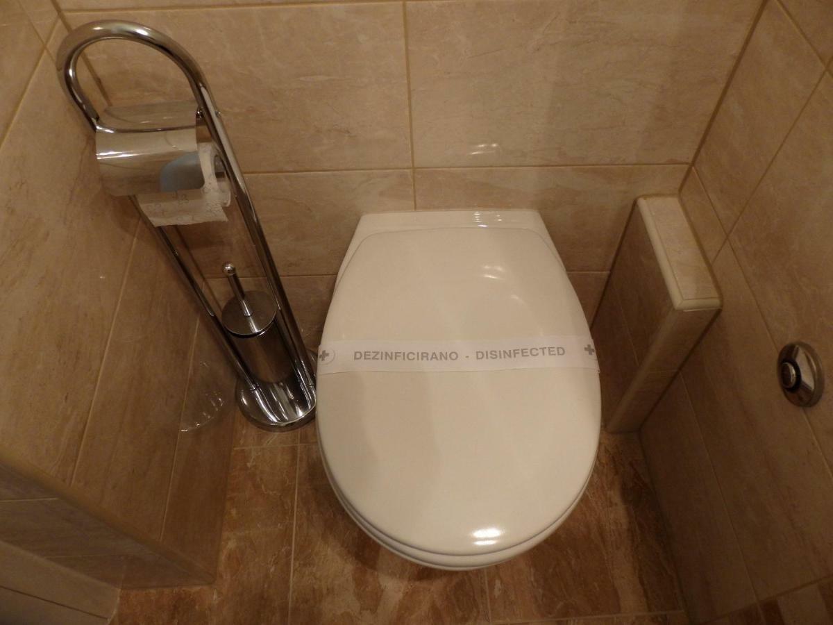 Guesthouse Torga Vis Island Buitenkant foto