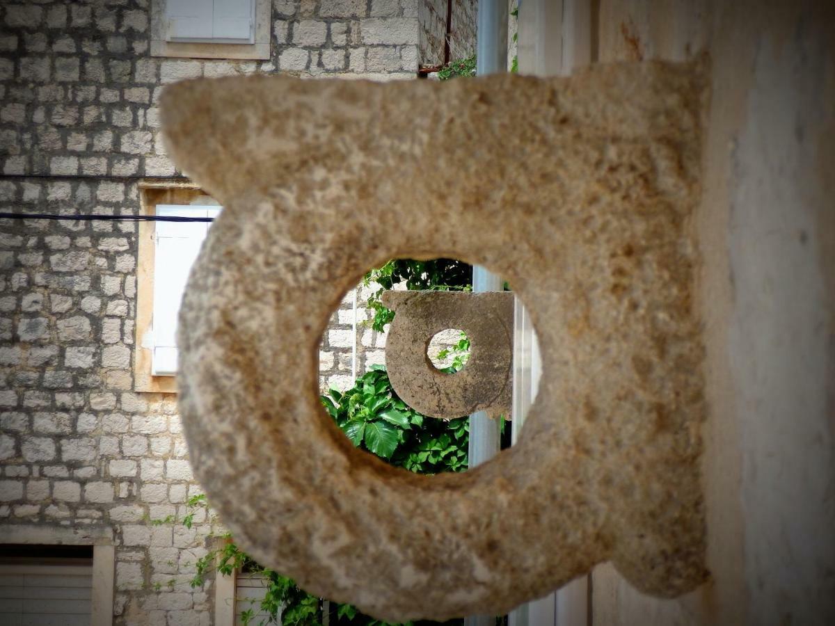 Guesthouse Torga Vis Island Buitenkant foto