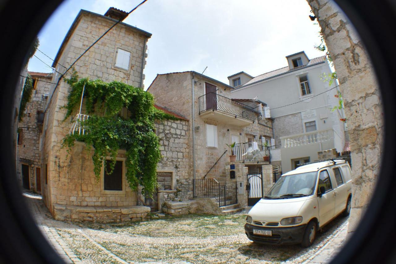 Guesthouse Torga Vis Island Buitenkant foto