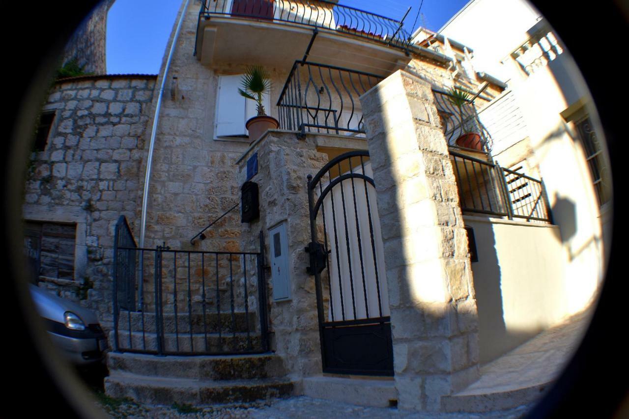 Guesthouse Torga Vis Island Buitenkant foto